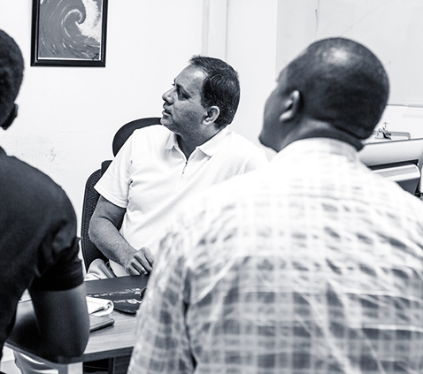 BLACK AND WHITE TEMPLATE 2Artboard 1 copy 9